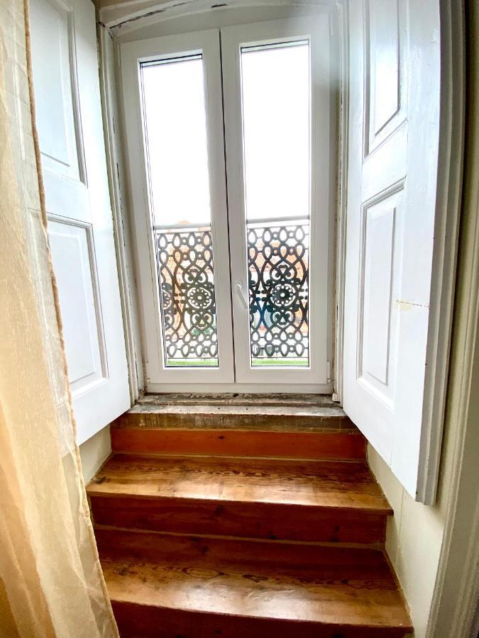 Nature Chiado 2- Cozy Little Double Room With Shared Bathroom Lisboa Eksteriør bilde